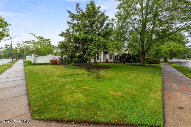 670 Western Avenue, Albany, NY 12203