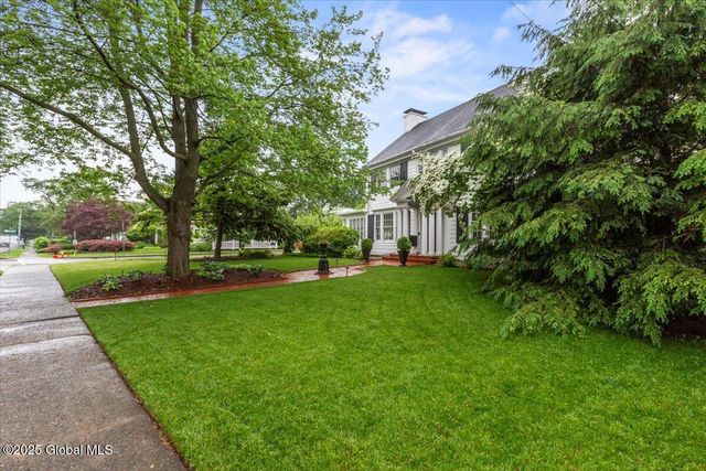 670 Western Avenue, Albany, NY 12203