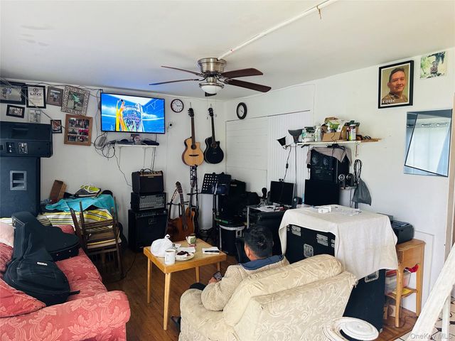 224 Park Avenue, Roosevelt, NY 11575