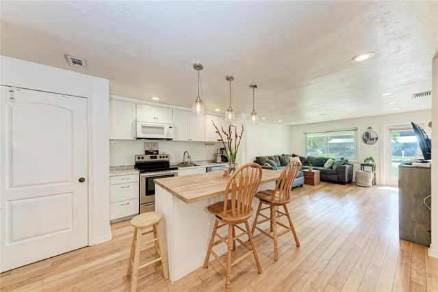 2349 HYDE PARK STREET, Sarasota, FL 34239