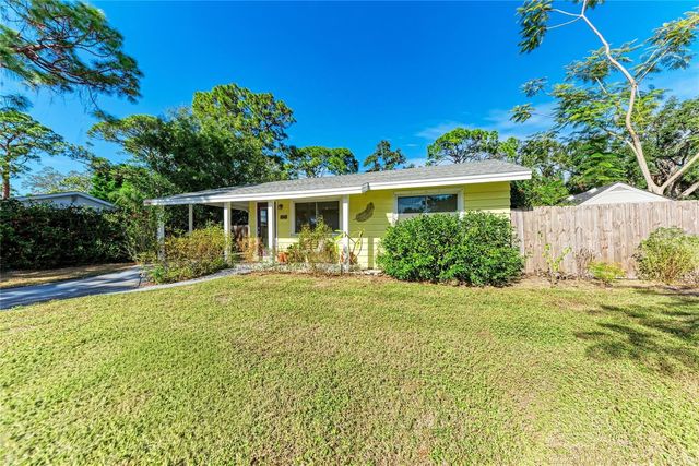2349 HYDE PARK STREET, Sarasota, FL 34239