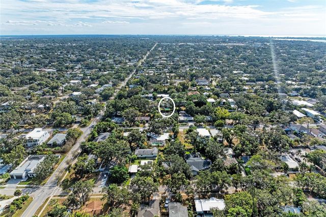 2349 HYDE PARK STREET, Sarasota, FL 34239
