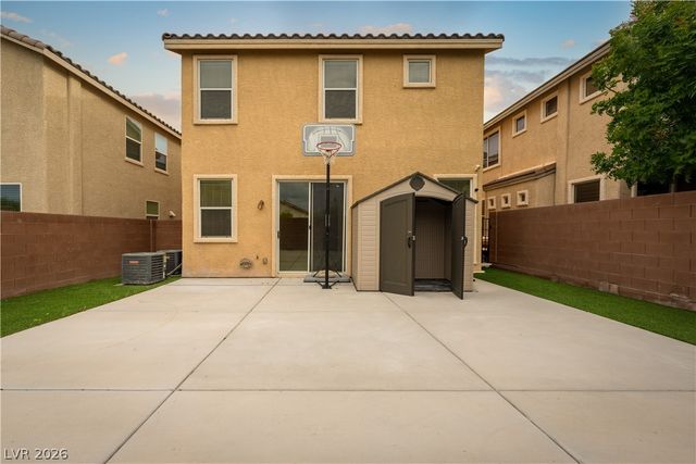 7470 Benlomond Avenue, Las Vegas, NV 89179