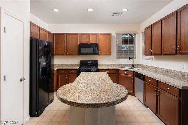 7470 Benlomond Avenue, Las Vegas, NV 89179