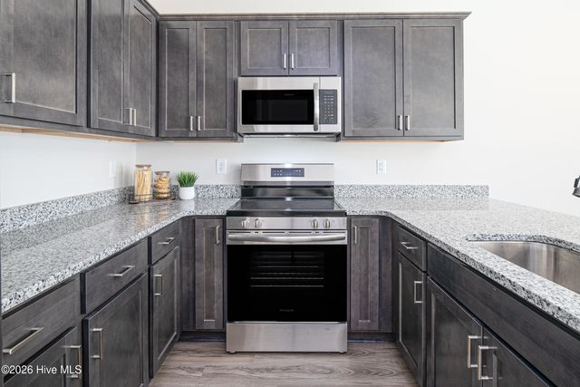 2224 S Kali Lane B, Greenville, NC 27834