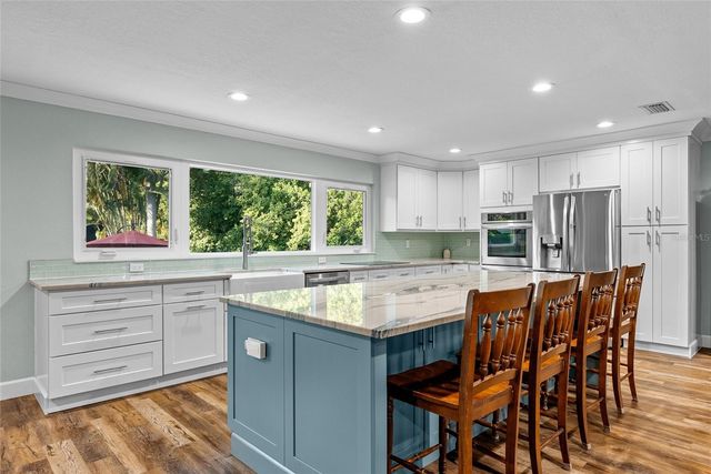 13355 PARK BOULEVARD, Seminole, FL 33776