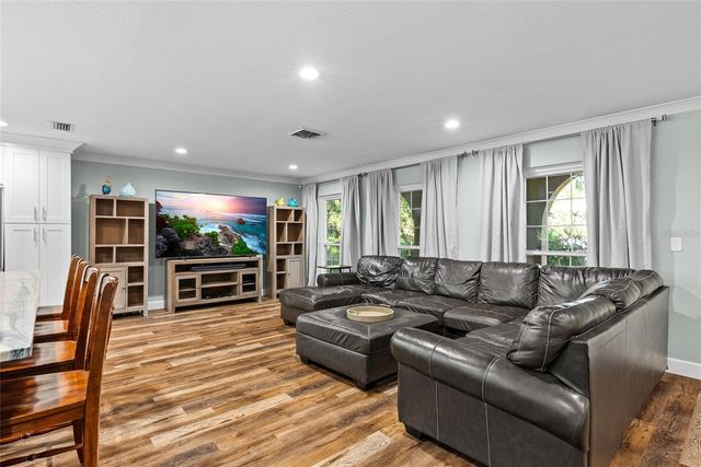 13355 PARK BOULEVARD, Seminole, FL 33776