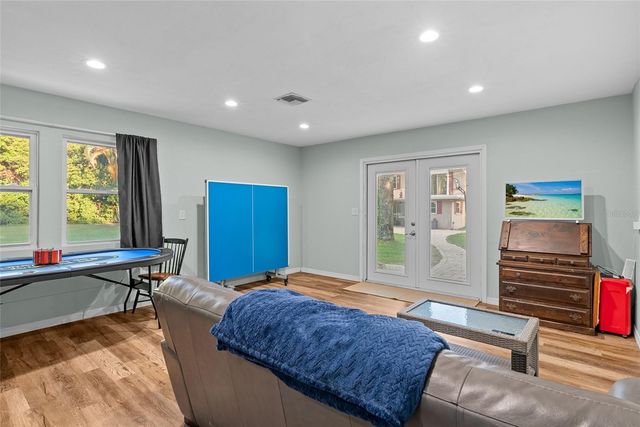 13355 PARK BOULEVARD, Seminole, FL 33776