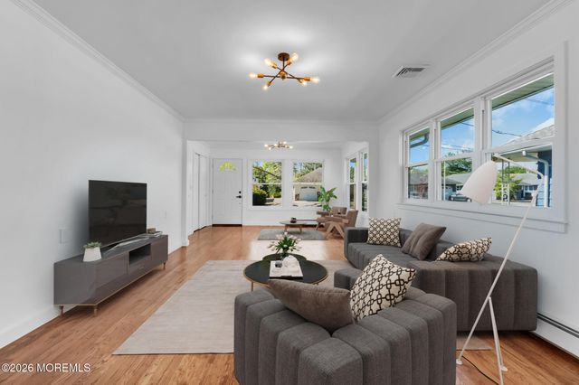 76 Mount Fairweather Lane, Toms River, NJ 08753