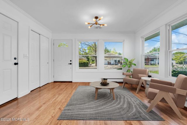 76 Mount Fairweather Lane, Toms River, NJ 08753