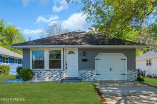 76 Mount Fairweather Lane, Toms River, NJ 08753