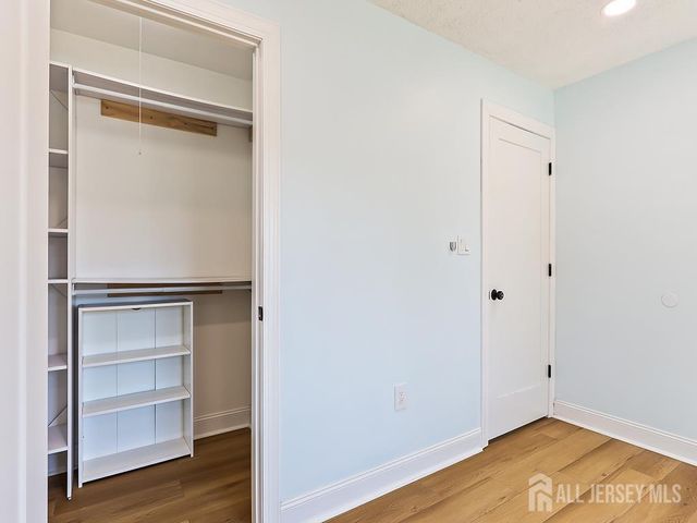 1913 ravens crest Drive, Plainsboro, NJ 08536