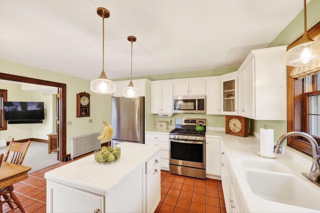 4002 Manitou Way, Madison, WI 53711