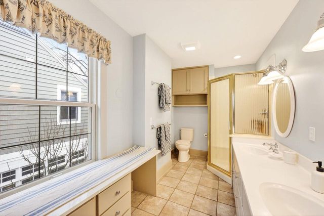 4002 Manitou Way, Madison, WI 53711