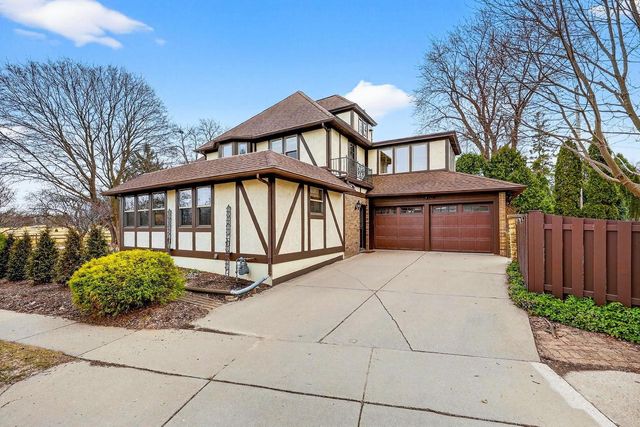 4002 Manitou Way, Madison, WI 53711