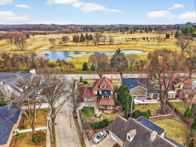 4002 Manitou Way, Madison, WI 53711