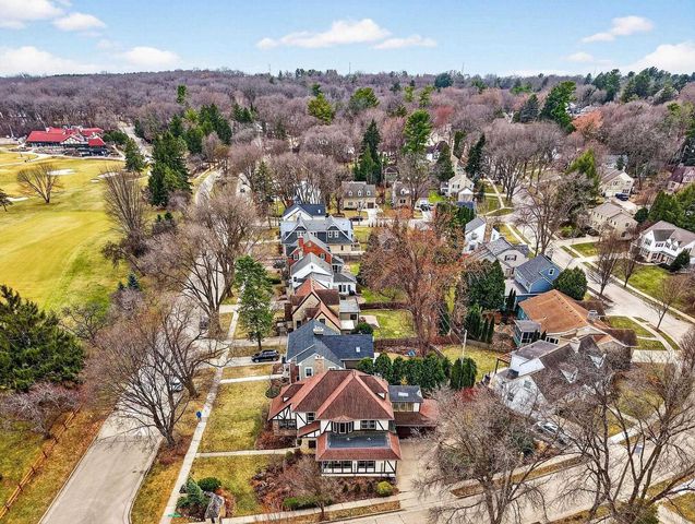 4002 Manitou Way, Madison, WI 53711