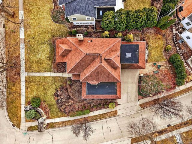 4002 Manitou Way, Madison, WI 53711