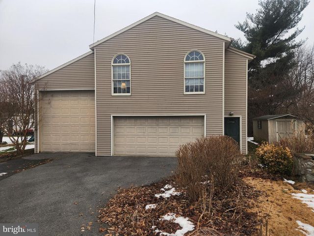 2707 KIMBERLY RD, Lancaster, PA 17603