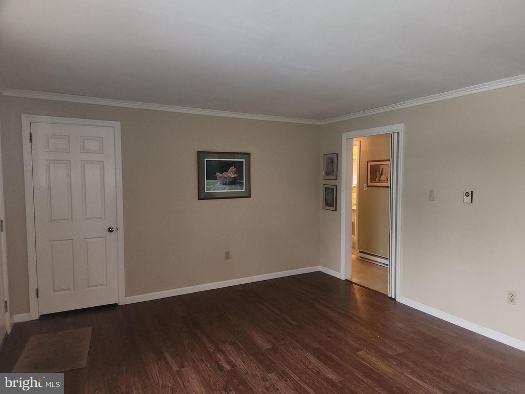 Image 9 of property listing at 2707 KIMBERLY RD, Lancaster, PA 17603