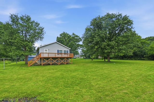 211 Bridge Street, Millington, IL 60537