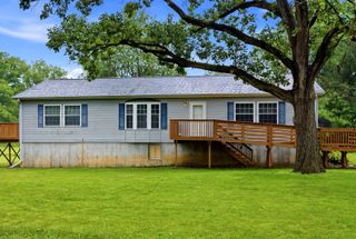 211 Bridge Street, Millington, IL 60537