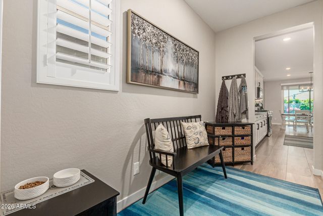 16863 W Maya Way, Surprise, AZ 85387