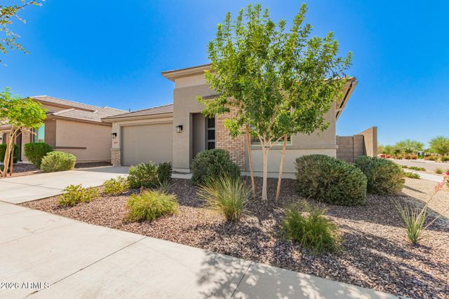 16863 W Maya Way, Surprise, AZ 85387