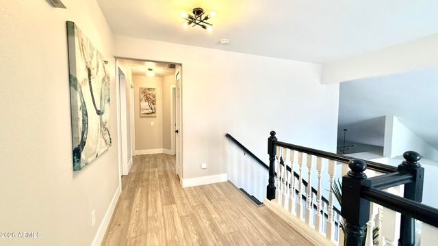 3879 E AMBERWOOD Drive, Phoenix, AZ 85048