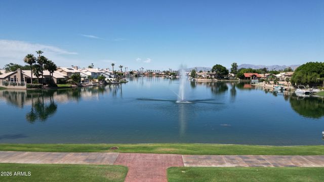 3879 E AMBERWOOD Drive, Phoenix, AZ 85048