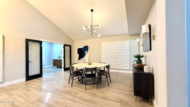 3879 E AMBERWOOD Drive, Phoenix, AZ 85048