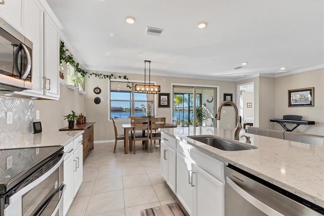 141 VINADIO BOULEVARD, Nokomis, FL 34275