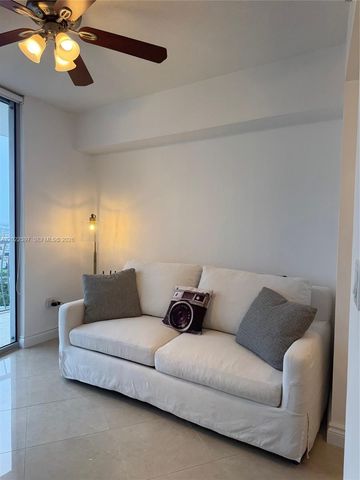1750 N Bayshore Dr 3314, Miami, FL 33132