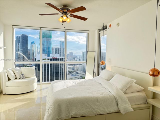 1750 N Bayshore Dr 3314, Miami, FL 33132