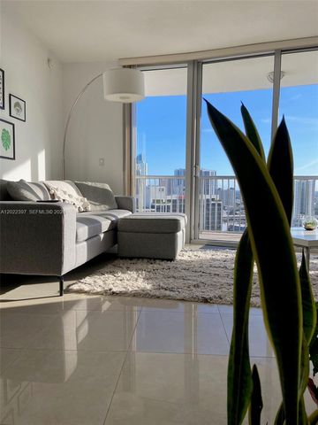 1750 N Bayshore Dr 3314, Miami, FL 33132
