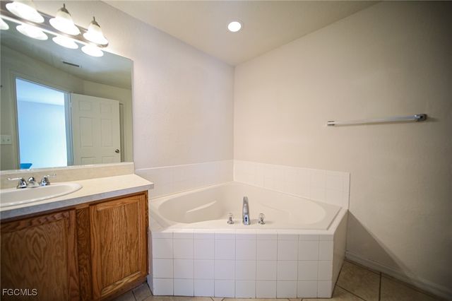 3209 48th ST W, Lehigh Acres, FL 33971