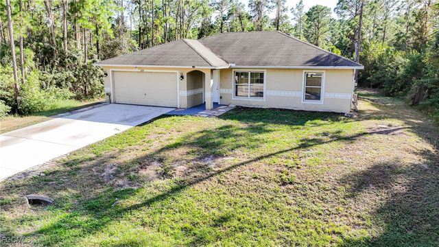 3209 48th ST W, Lehigh Acres, FL 33971