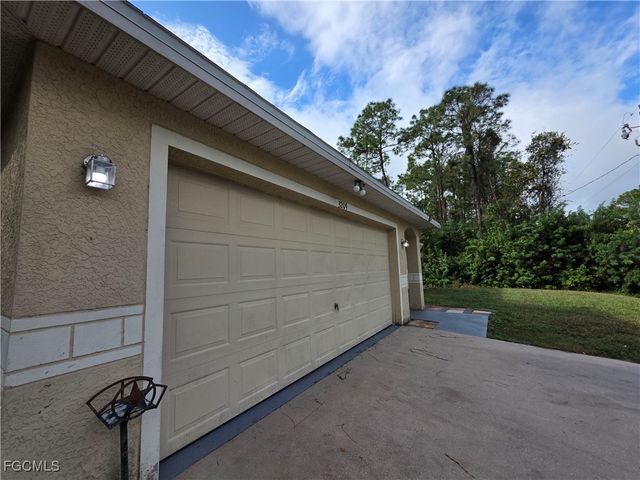 3209 48th ST W, Lehigh Acres, FL 33971