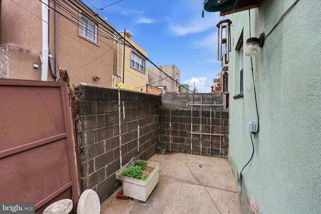 1108 WOLF ST, Philadelphia, PA 19148