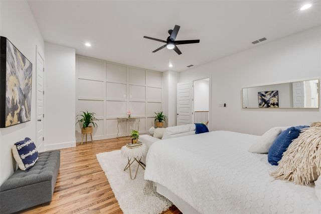 217 W Yarmouth Street, Dallas, TX 75208