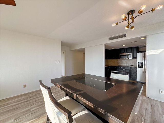 2016 Main Street 1502, Houston, TX 77002