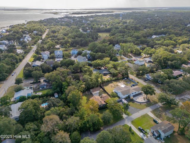 103 Herring Drive, Southport, NC 28461