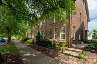 11201 Cedar Walk Lane, Charlotte, NC 28277