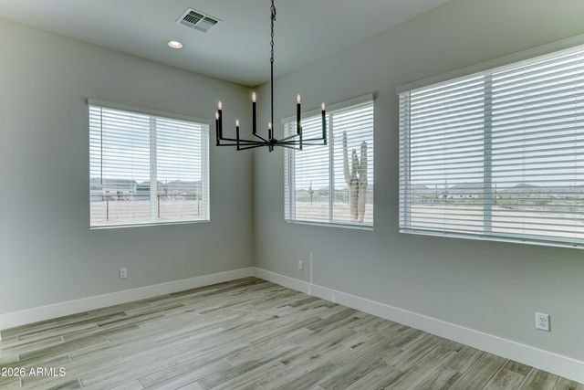 4075 W Silverdale Road, San Tan Valley, AZ 85144