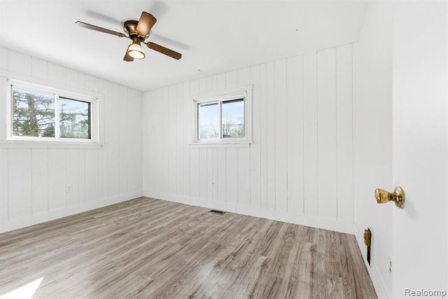 3375 Grant Road, Rochester Hills, MI 48309