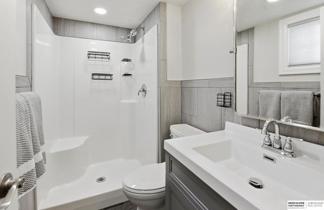 2809 Ponderosa Drive, Bellevue, NE 68123