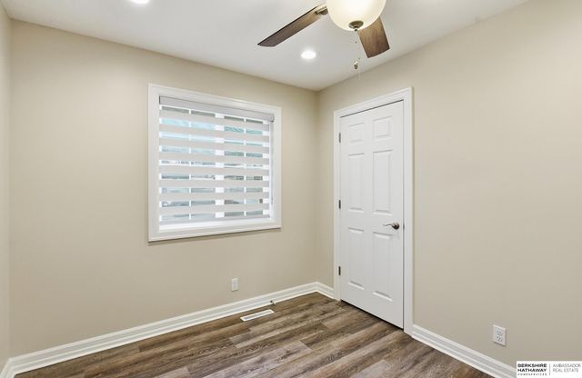 2809 Ponderosa Drive, Bellevue, NE 68123