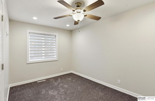 2809 Ponderosa Drive, Bellevue, NE 68123