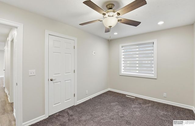 2809 Ponderosa Drive, Bellevue, NE 68123