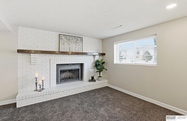 2809 Ponderosa Drive, Bellevue, NE 68123